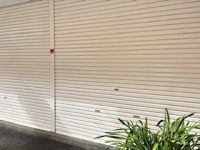 お店のシャッター